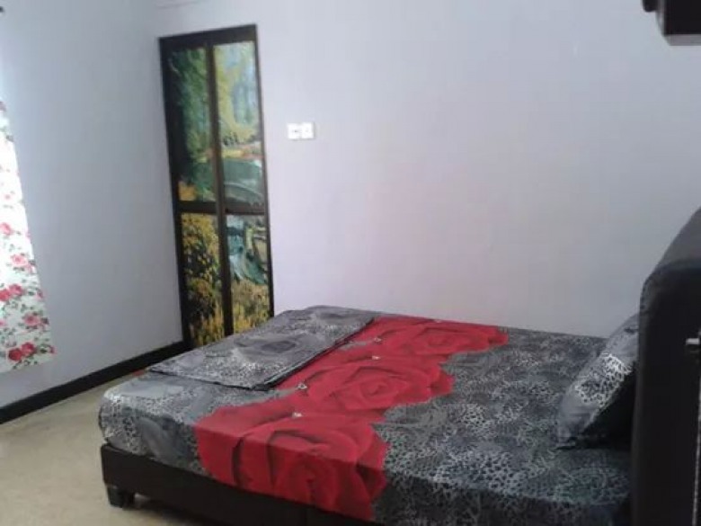 Idamanita Homestay Muslim Kulai Johor Malaysia Bilik Tidur Yang Selesa